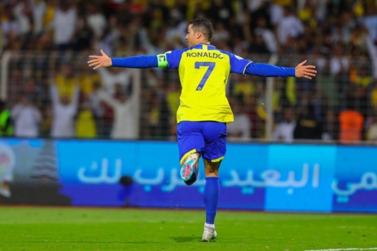 &nbsp;Cristiano Ronaldo, Arabistan'da ayın futbolcusu se&ccedil;ildi