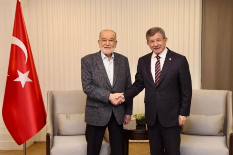 Karamollaoğlu, 13'&uuml;nc&uuml; toplantı &ouml;ncesi Davutoğlu ile bir araya geldi