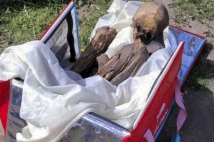 Peru'da kurye 800 yıllık mumya i&ccedil;in "O benim ruhani kız arkadaşım" dedi
