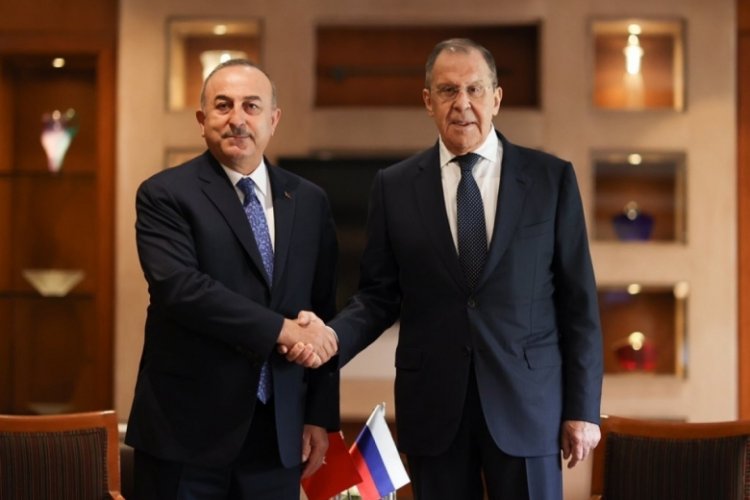 &Ccedil;avuşoğlu, Rus ve Kanadalı mevkidaşları ile g&ouml;r&uuml;şt&uuml;