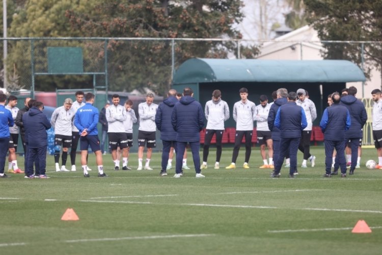 Trabzonspor, &Uuml;mraniyespor ma&ccedil;ı hazırlıklarını devam ettirdi