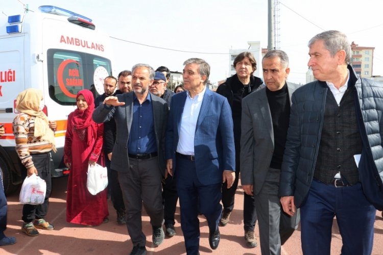 Abdullah G&uuml;l: Bug&uuml;nden ders alınarak yapılacak yapıların sıkı denetlenmesi gerekiyor