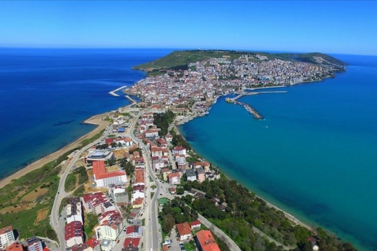 Deprem b&ouml;lgesinden ka&ccedil;anlar fay hattı bulunmayan şehre ka&ccedil;ıyor