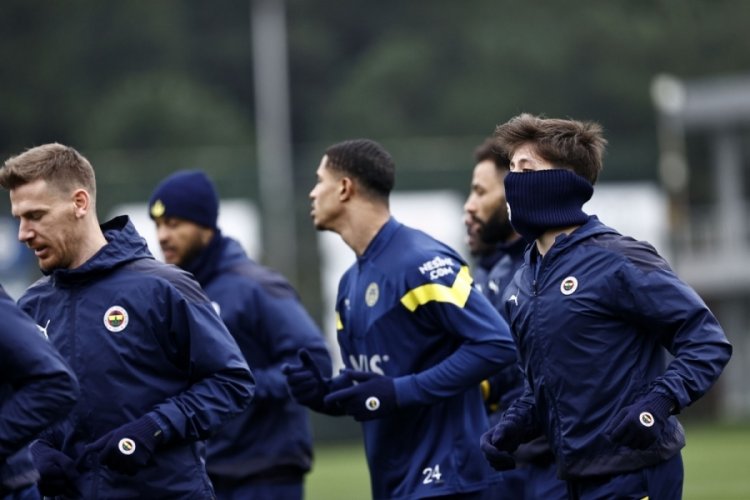 Fenerbah&ccedil;e, Kayserispor ma&ccedil;ı hazırlıklarını devam ettirdi