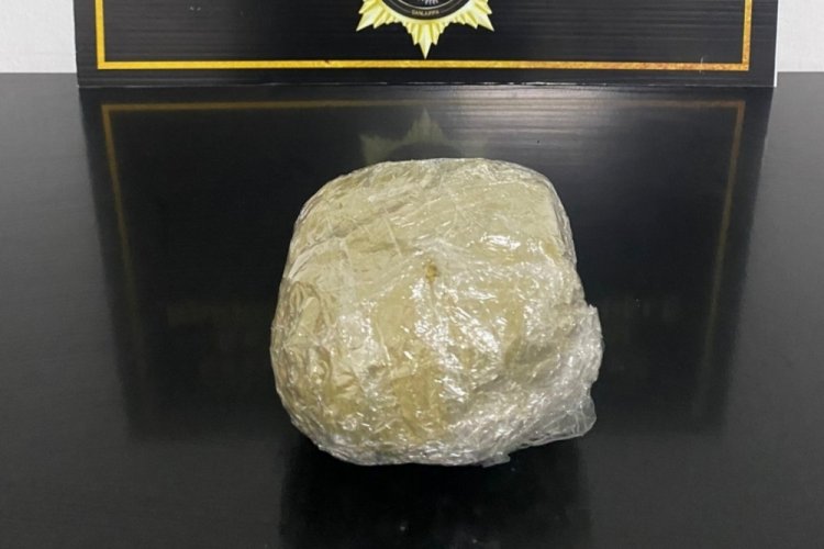 Şanlıurfa'da zehir tacirlerine operasyon: 3 g&ouml;zaltı