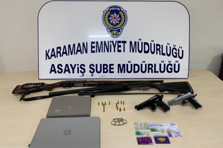 Hatay'da enkazdan &ccedil;aldığı polis tabancasını satmaya &ccedil;alışırken yakalandı