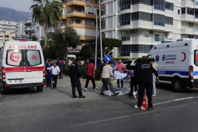 Antalya'da kaza ge&ccedil;iren depremzedelerin, G&ouml;khan Zan'ın akrabası olduğu &ouml;ğrenildi