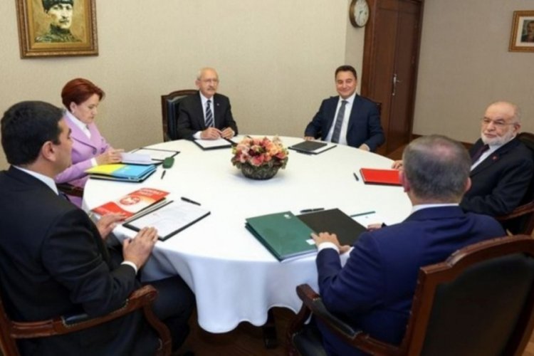 Meral Akşener'in 6'lı masa a&ccedil;ıklamaları sosyal medyada b&uuml;y&uuml;k g&uuml;ndem oldu