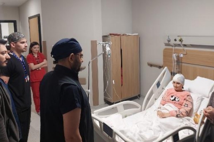 Bursa'da epilepsi hastası Elif Celayir 3 saatte hastalığından kurtuldu