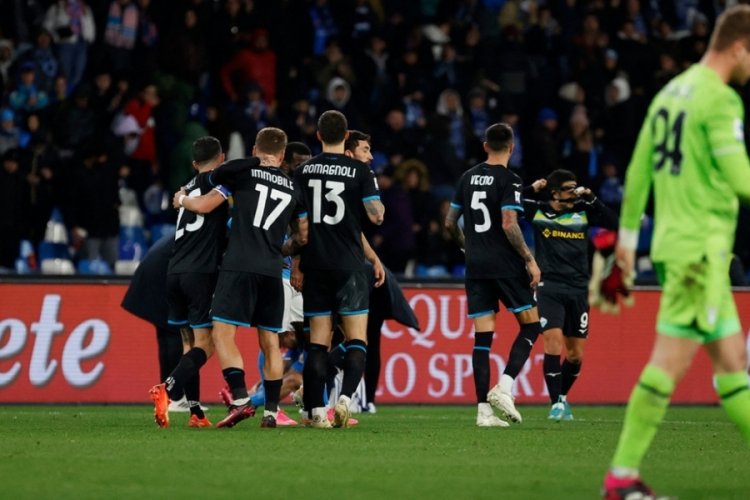 Napoli'nin serisini Lazio bitirdi