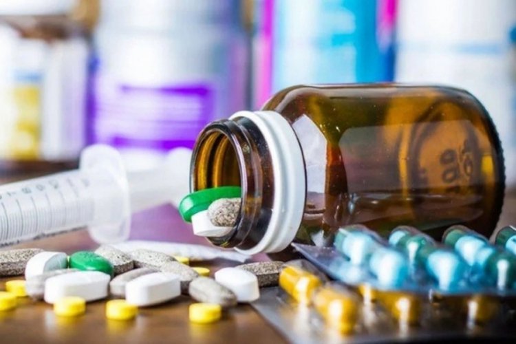 Kanada uyuşturucu &uuml;retip satmaları i&ccedil;in ila&ccedil; şirketlerine izin verdi