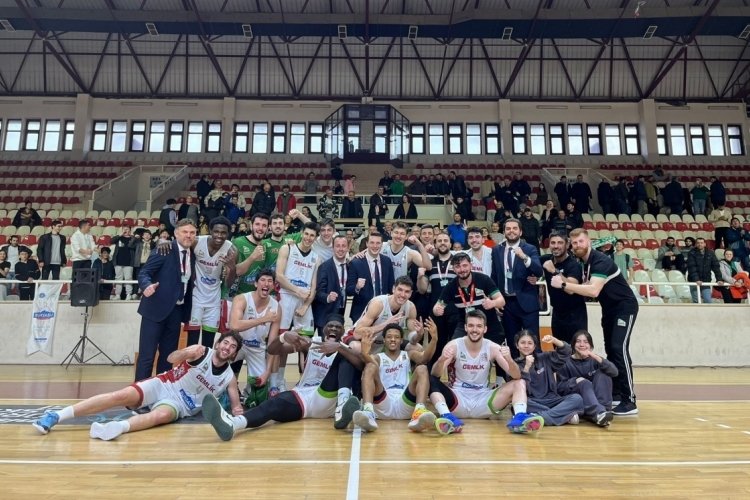 Akran Gemlik evinde galip