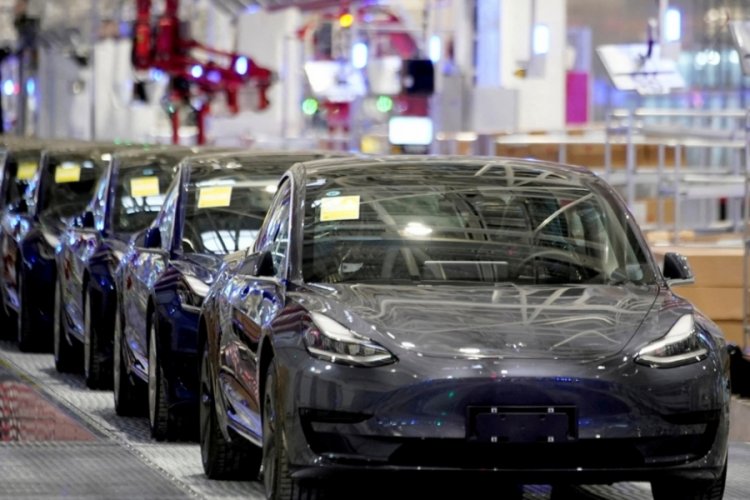 T&uuml;rkiye'deki vergiler Tesla'yı zorladı