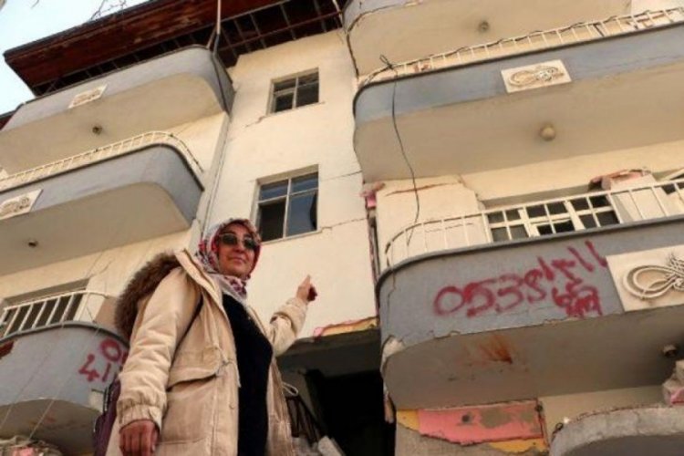 Kahramanmaraş'ta depremden internet kablosu sayesinde kurtuldular