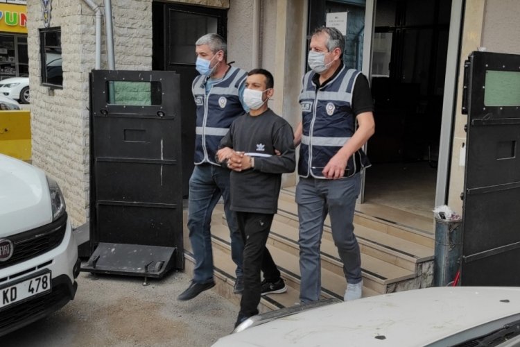 Bursa'da işlediği cinayeti k&uuml;&ccedil;&uuml;k yaştaki kızının &uuml;st&uuml;ne atmıştı! Hakkında karar verildi