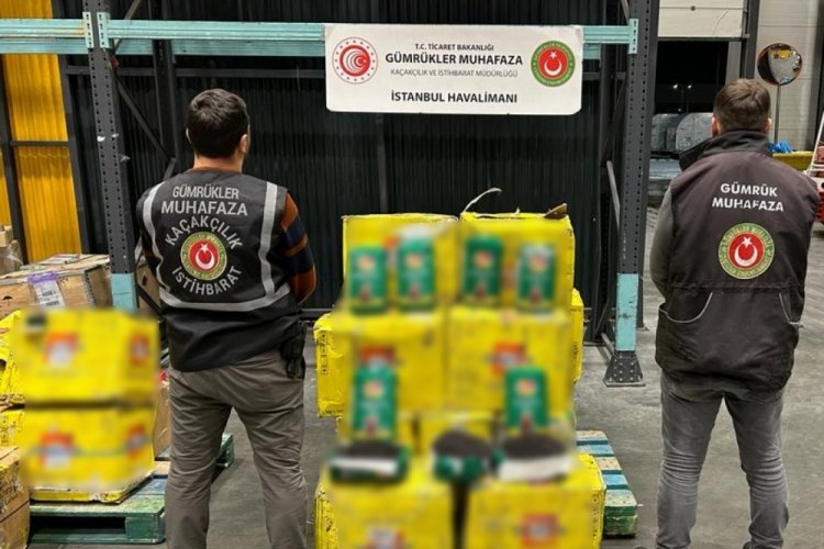 İstanbul Havalimanı'nda kargodan uyuşturucu &ccedil;ıktı