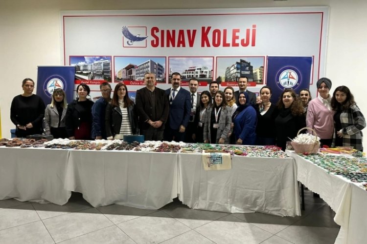 &Ouml;ğrencilerden depremzedelere anlamlı destek