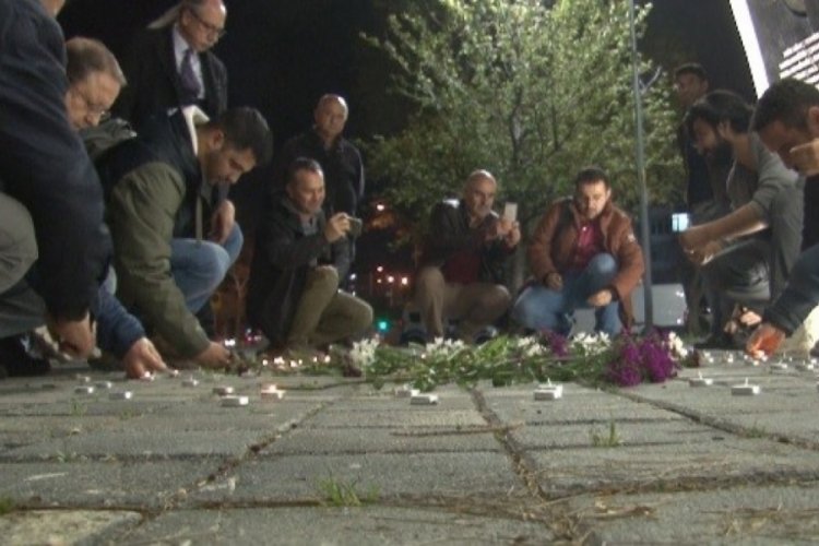 İzmir'de depremde hayatını kaybedenler unutulmadı