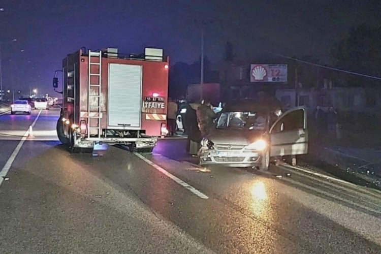 Samsun'da otomobiller &ccedil;arpıştı