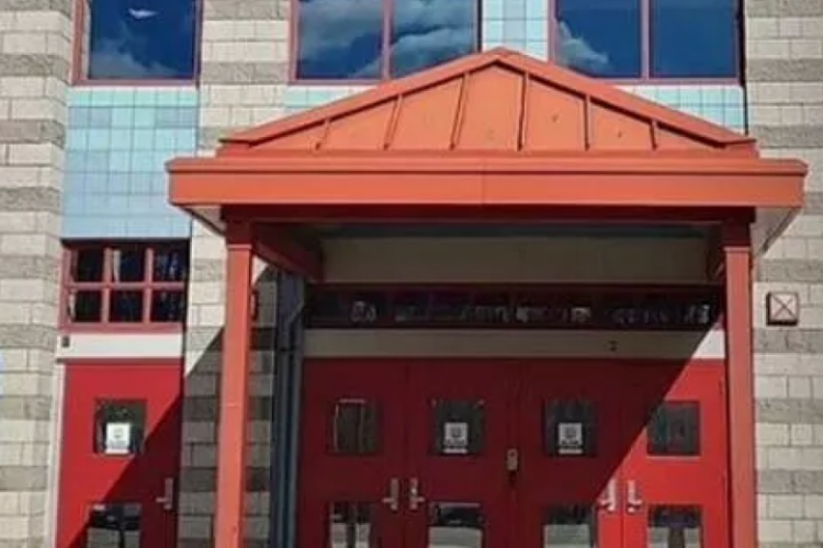 Kantin &ccedil;alışanı, 14 yaşındaki &ouml;ğrenciyi taciz etti!