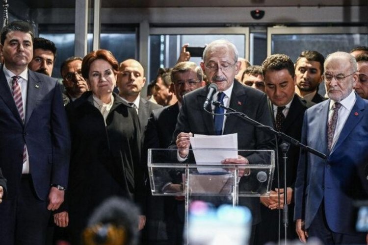 Son toplantıda gerginlik iddiası: Akşener 'yeter' diye bağırdı!