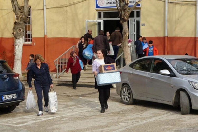 Edirne'de depreme dayanıksız &ccedil;ıkan okula yıkım kararı