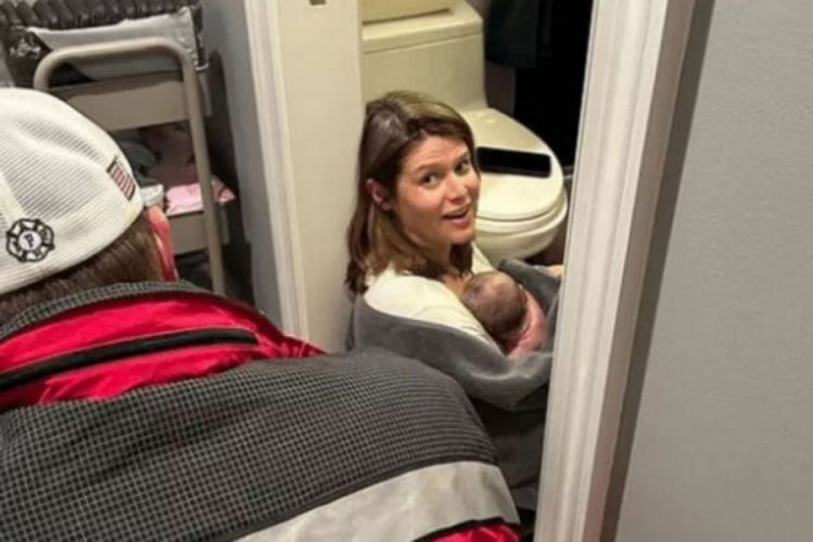 Sunucu Kasie Hunt evinde doğum yaptı