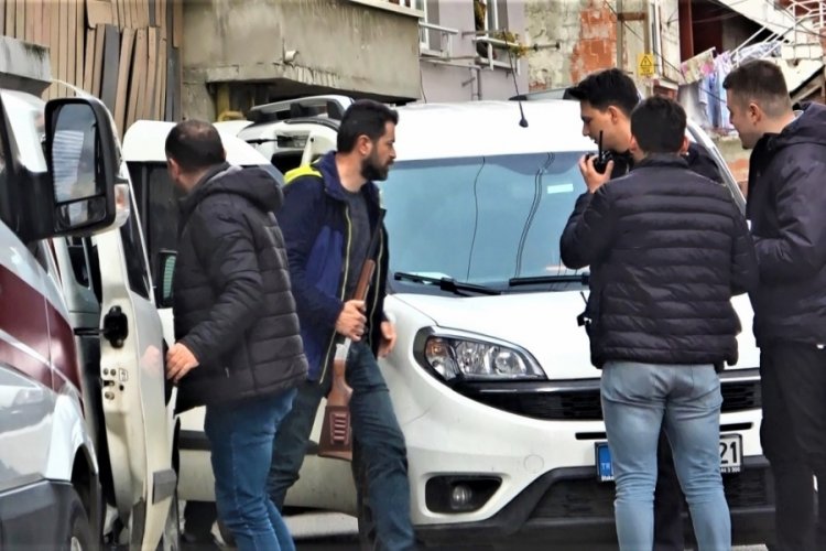 Samsun'da bir şahıs pompalı t&uuml;fekle kendini eve kilitledi