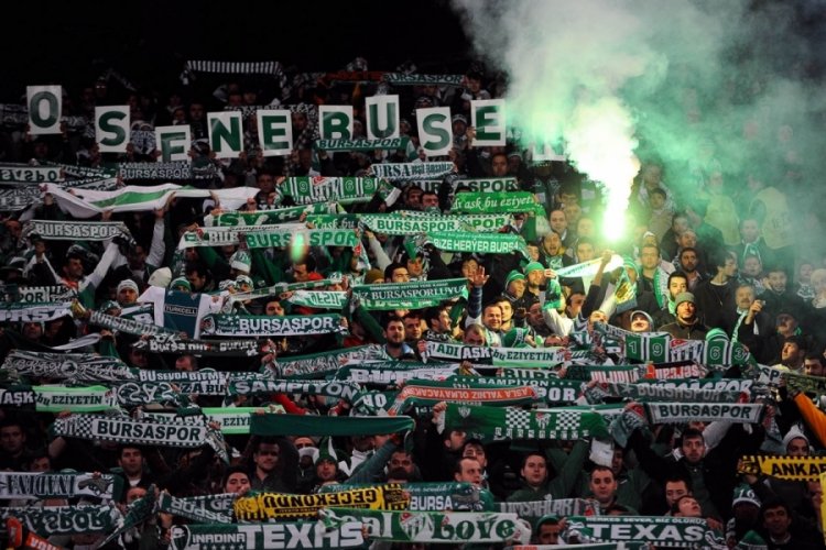 B&uuml;lent Arın&ccedil;'tan ilgin&ccedil; teklif! ''Bursaspor-Amedspor ma&ccedil;ları tekrar oynansın''