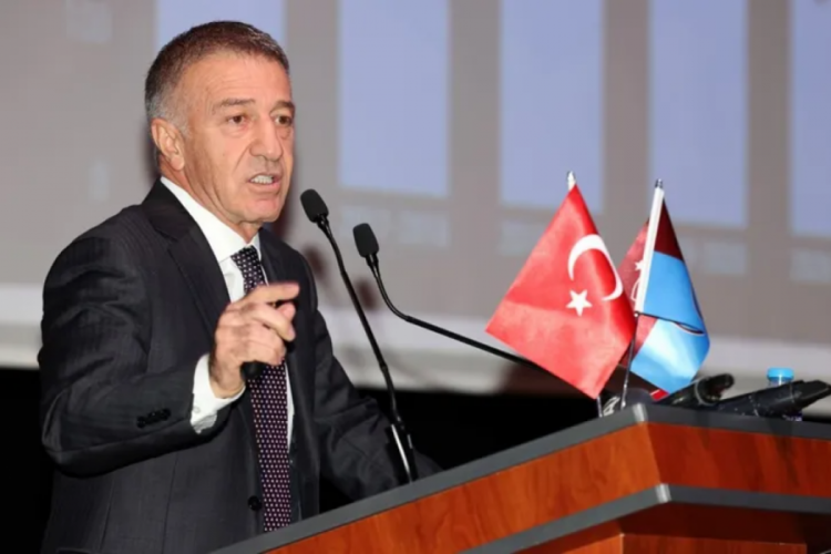Trabzonspor'da Ağaoğlu'nun istifası kabul edildi