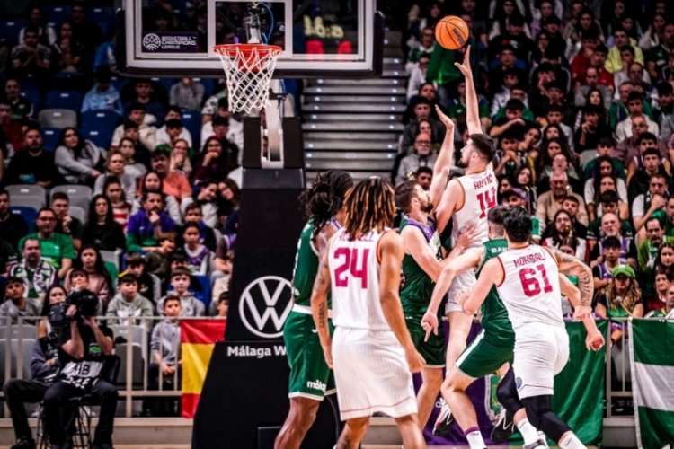 Galatasaray Nef, Unicaja Malaga'ya mağlup oldu