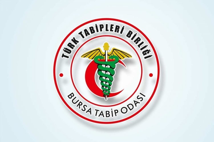 Kadın hekimler, 8 Mart'ı depremde hayatını kaybeden hekimlere adadı