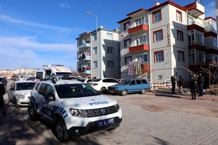 Kayseri'de eşi ve &uuml;vey kızını &ouml;ld&uuml;ren sanığın cezası onandı