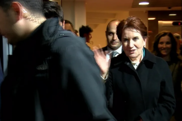 Meral Akşener, Başkanlık Divanı'nı topladı