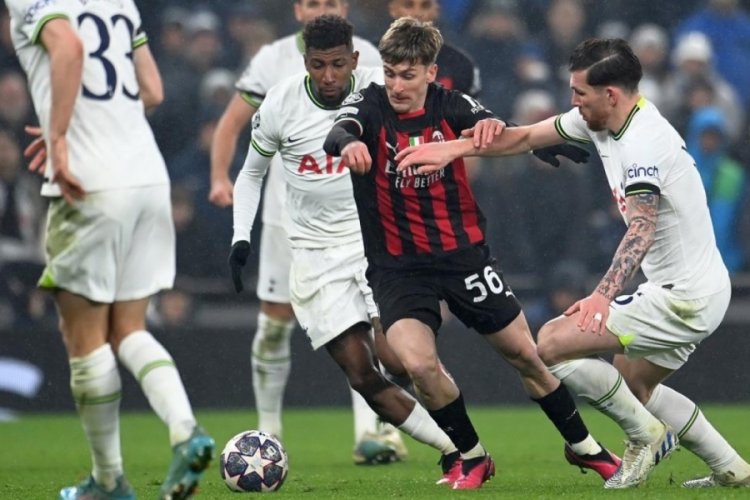 Milan, Şampiyonlar Ligi'nde &ccedil;eyrek finalde
