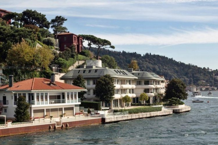İstanbul depremi endişesi harekete ge&ccedil;irdi! Yalı sahipleri boğazdan ayrılıyor