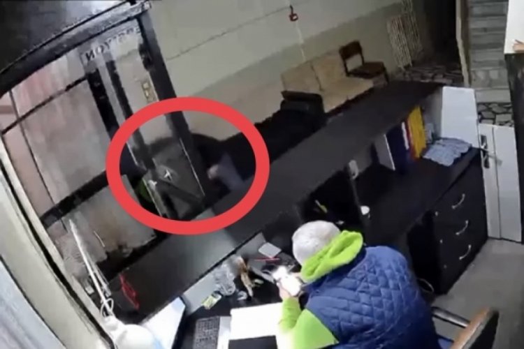 Bursa'da otelde telefon hırsızlığı