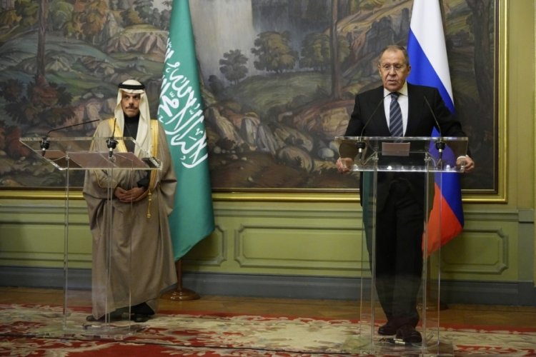 Rusya Dışişleri Bakanı Lavrov, Suudi mevkidaşı Al Suud ile g&ouml;r&uuml;şt&uuml;