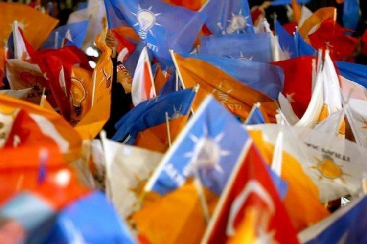 AK Parti'den istifa eden başkan sayısı artıyor