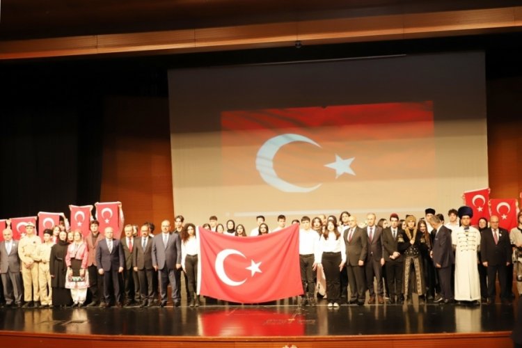 Bursa'da İstiklal Marşını anma t&ouml;reni