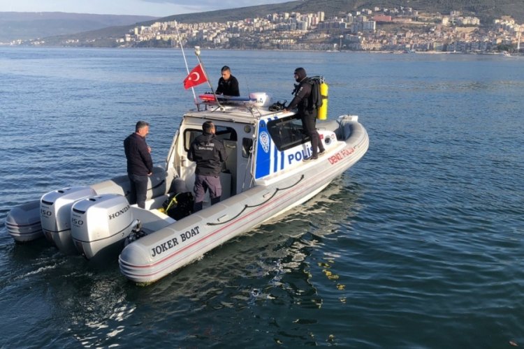 Bursa'da kayıp şahsın arandığı denizde tabanca ve t&uuml;fek de bulundu