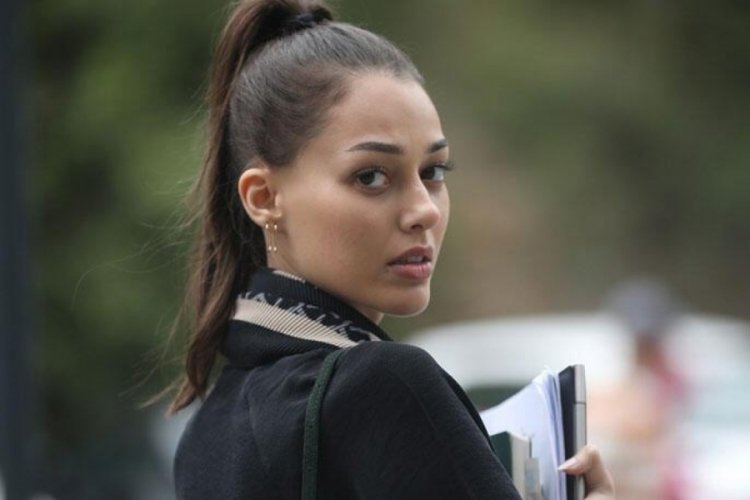 Dilan &Ccedil;i&ccedil;ek Deniz, s&uuml;rpriz bir projede yer alacak