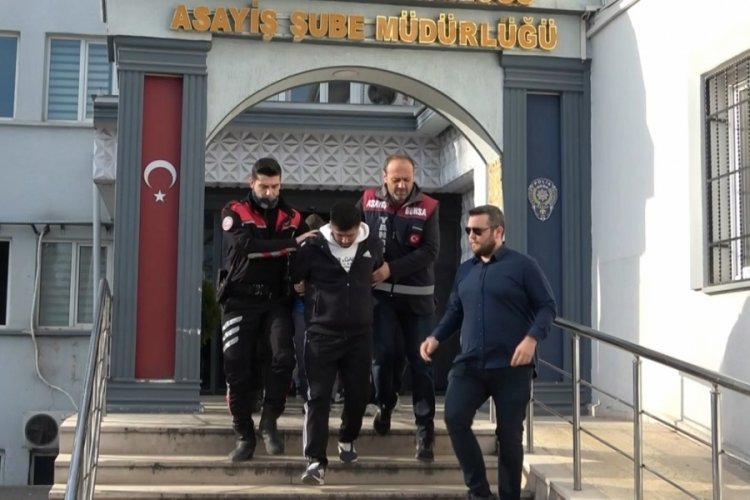 Bursa'da d&uuml;zenlenen dolandırıcılık operasyonunda 13 kişi tutuklandı