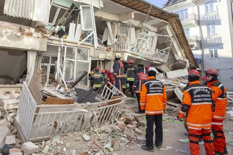 Malatya'da sahte kiralık ev ilanıyla kanser hastası depremzedeyi dolandırdılar!