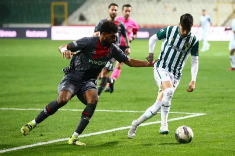 Fatih Karag&uuml;mr&uuml;k 2 - 2 Giresunspor