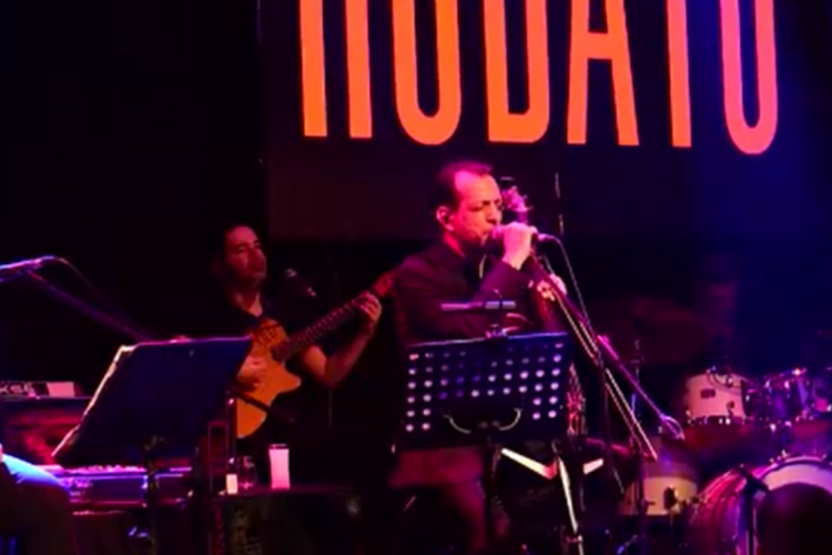 Bursa'da ger&ccedil;ekleşen Rubato konserinde depremzedelere yardım
