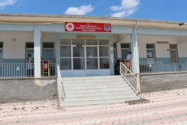 Depreme dayanıksız &Ccedil;ankırı Kapalı Cezaevi tahliye edildi