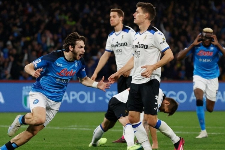 Napoli Atalanta'yı 2-0 mağlup etti