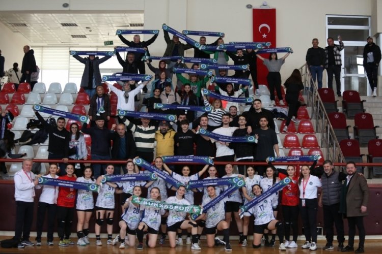 Bursa B&uuml;y&uuml;kşehir Belediyespor liderlik koltuğundaki yerini sağlamlaştırdı