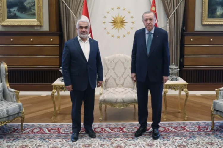 AK Parti'nin yarın H&Uuml;DA-PAR Genel Merkezi'ni ziyaret edeceği a&ccedil;ıklandı